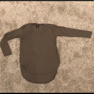 3/4 sleeve shirt